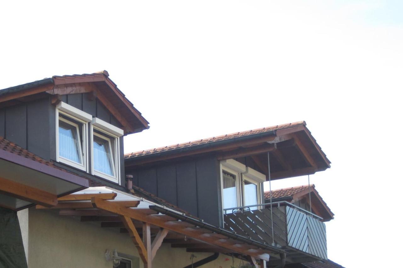 Weingut & Strausswirtschaft Vogel Lägenhet Vogtsburg Exteriör bild