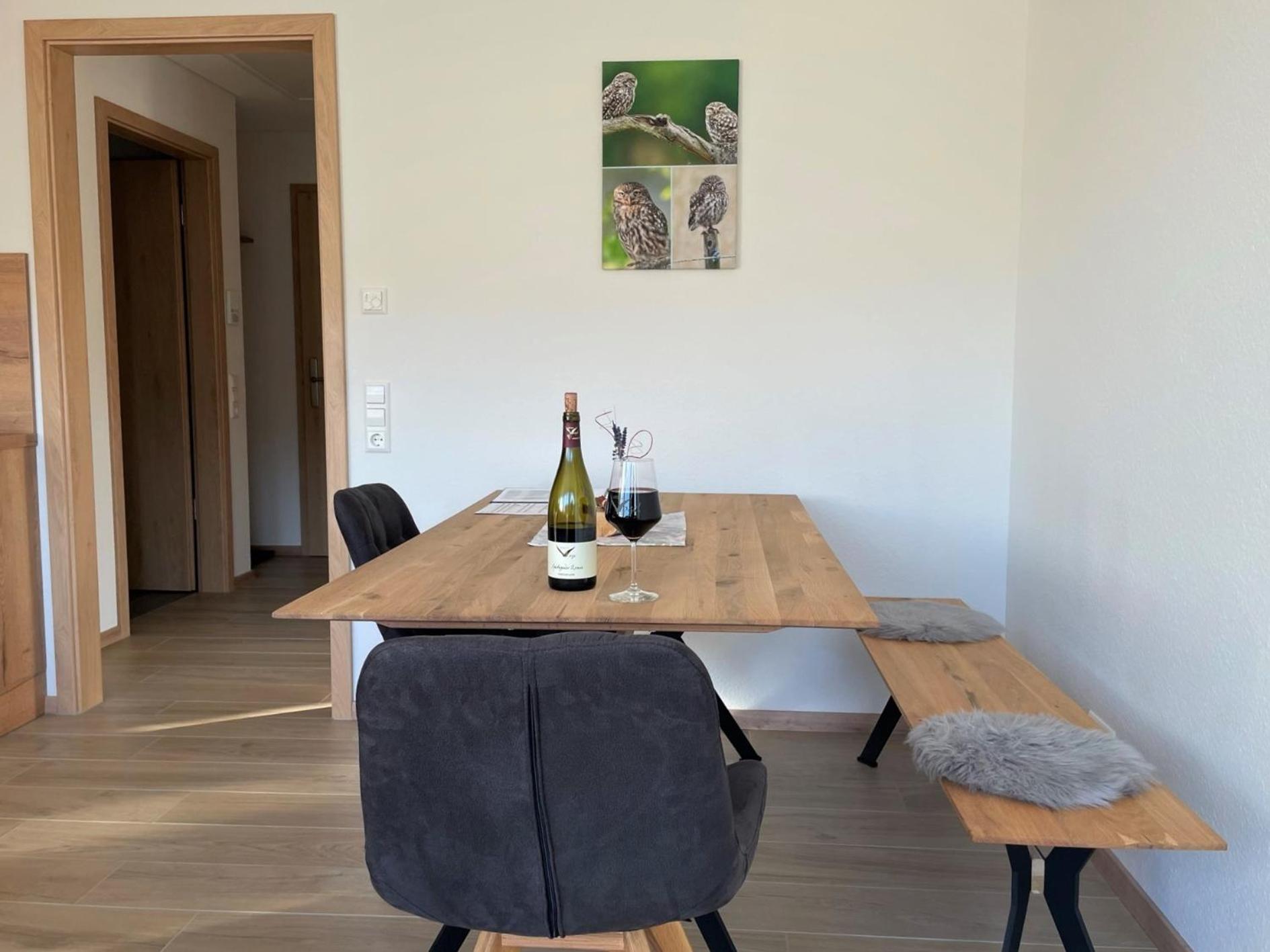 Weingut & Strausswirtschaft Vogel Lägenhet Vogtsburg Exteriör bild